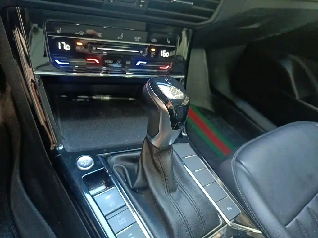 Volkswagen Passat — миниатюра 10