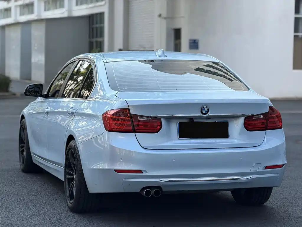 BMW 3 Series — миниатюра 15