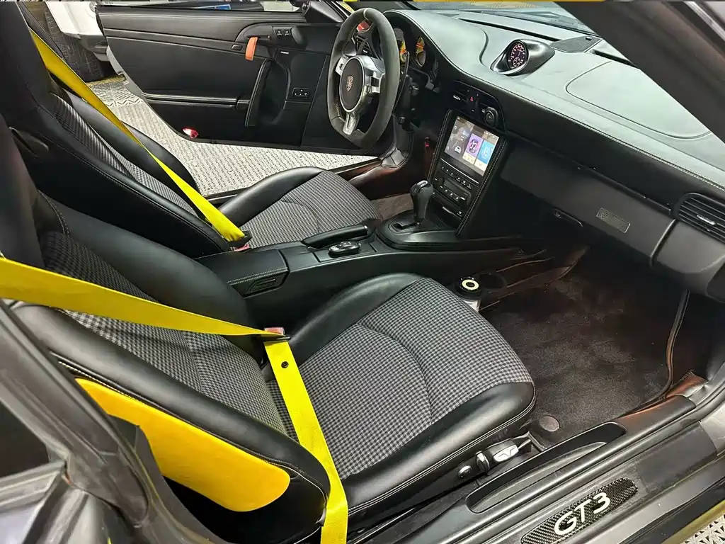 Porsche 911 2008 Carrera 3.6L