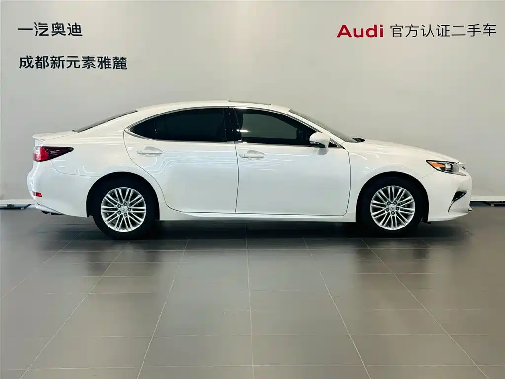 Lexus ES 2015 200 Comfort