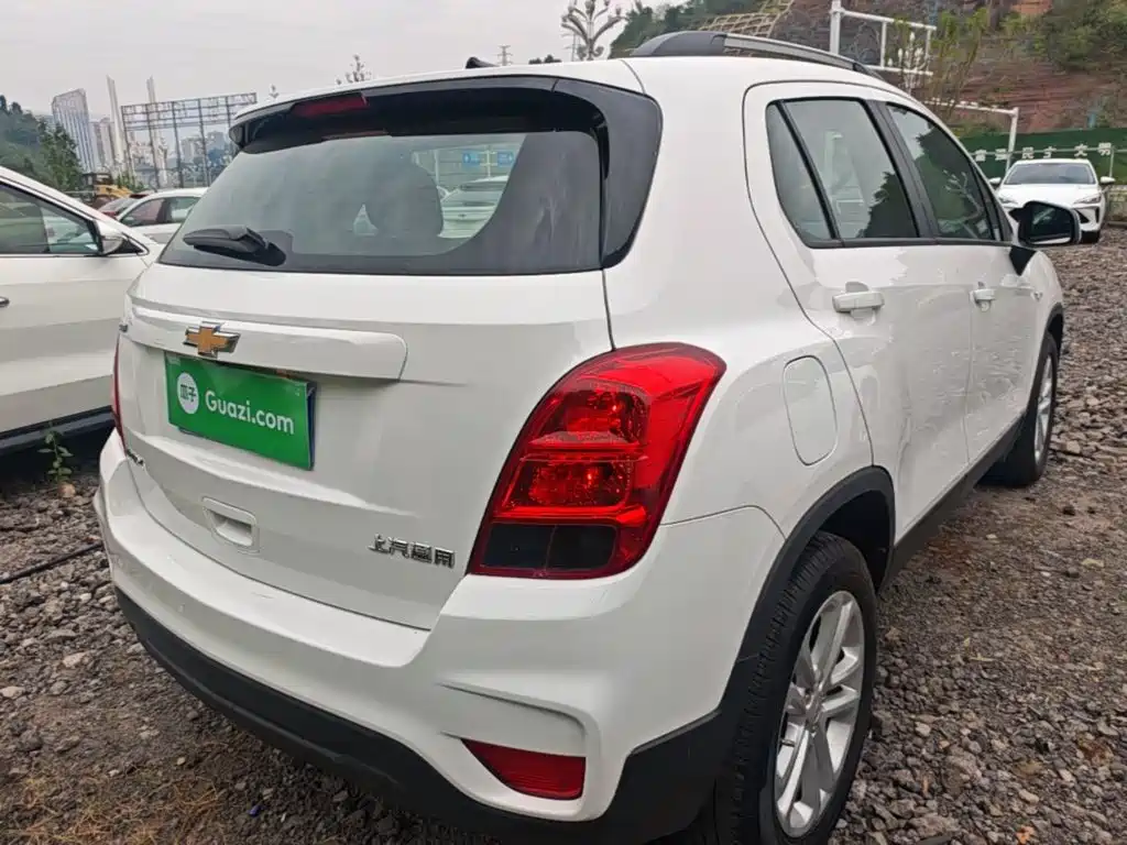 Chevrolet Trax — миниатюра 7