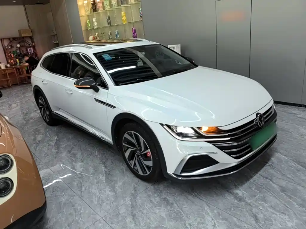 Volkswagen FAW - Passat CC CC 2021 330TSI
