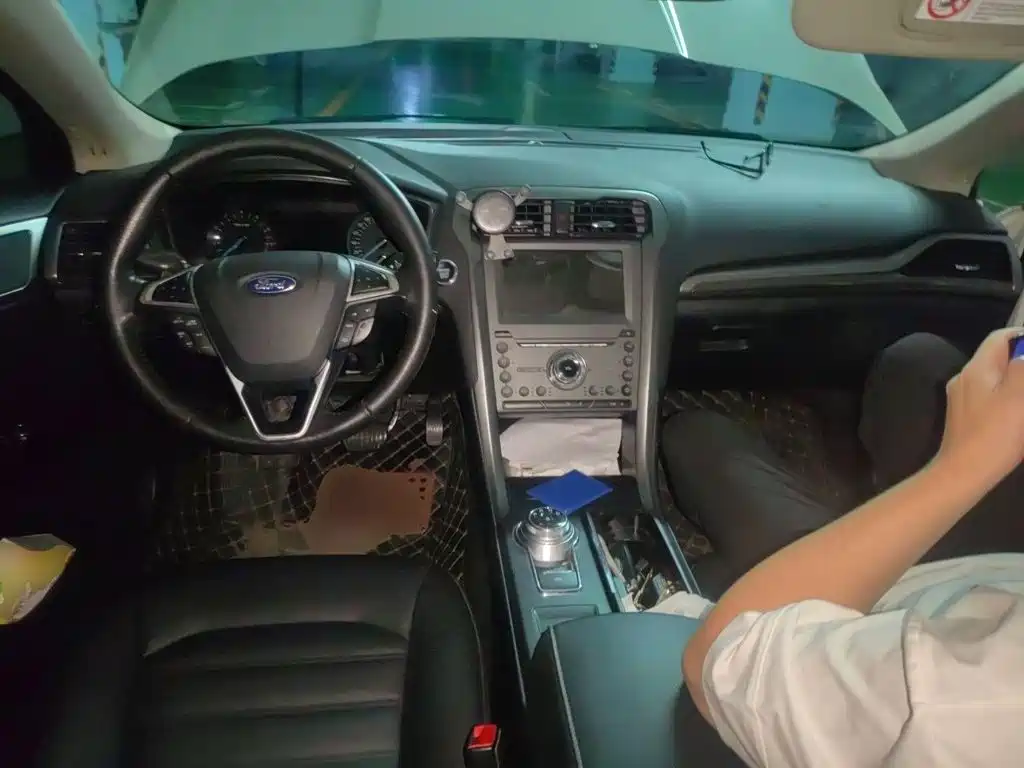 Ford Mondeo 2018 EcoBoost 180 Fashion V
