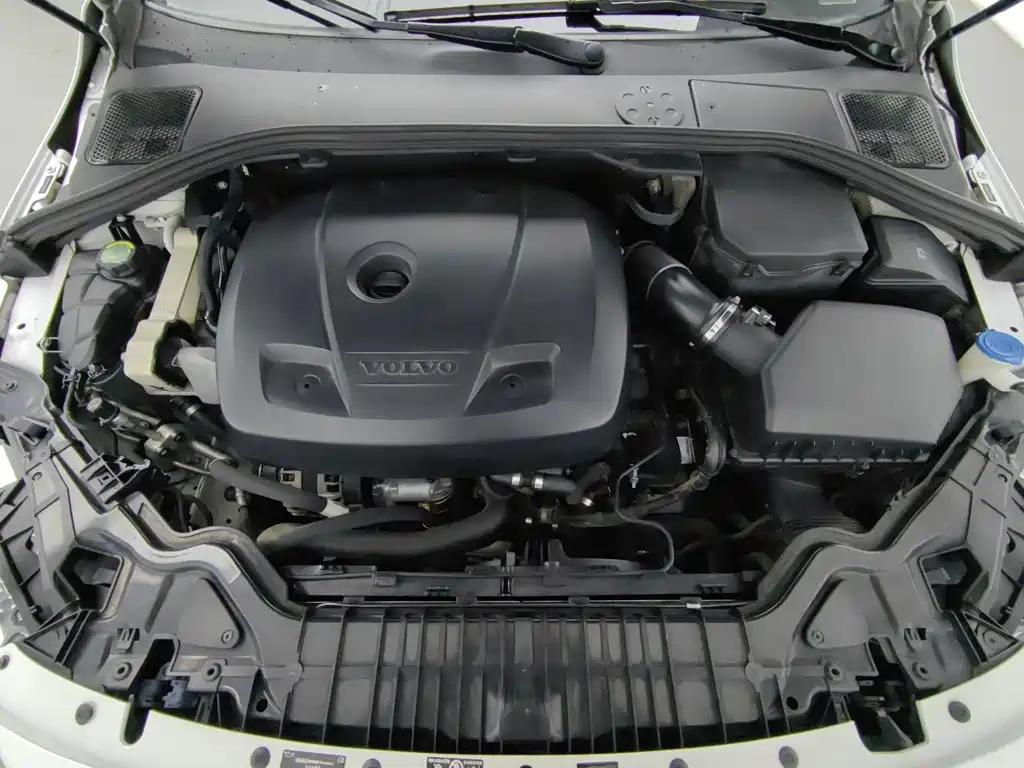 Volvo S60 — миниатюра 6