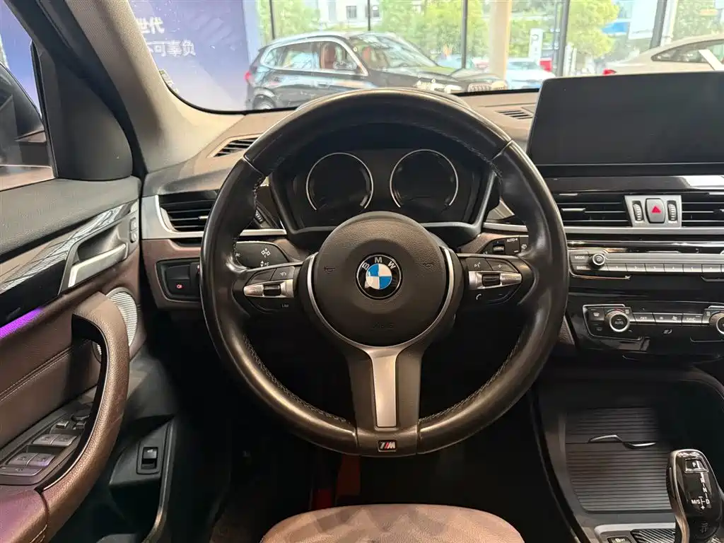 BMW X1 — миниатюра 3