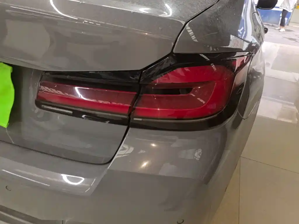 BMW 5 Series (Import) — миниатюра 8