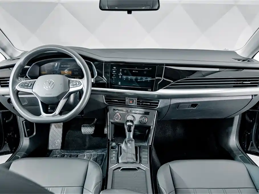 Volkswagen Passat 2024 280TSI