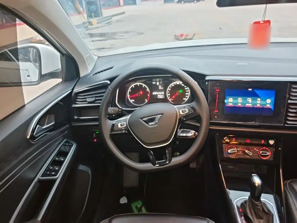 Jetta VS5 — миниатюра 11