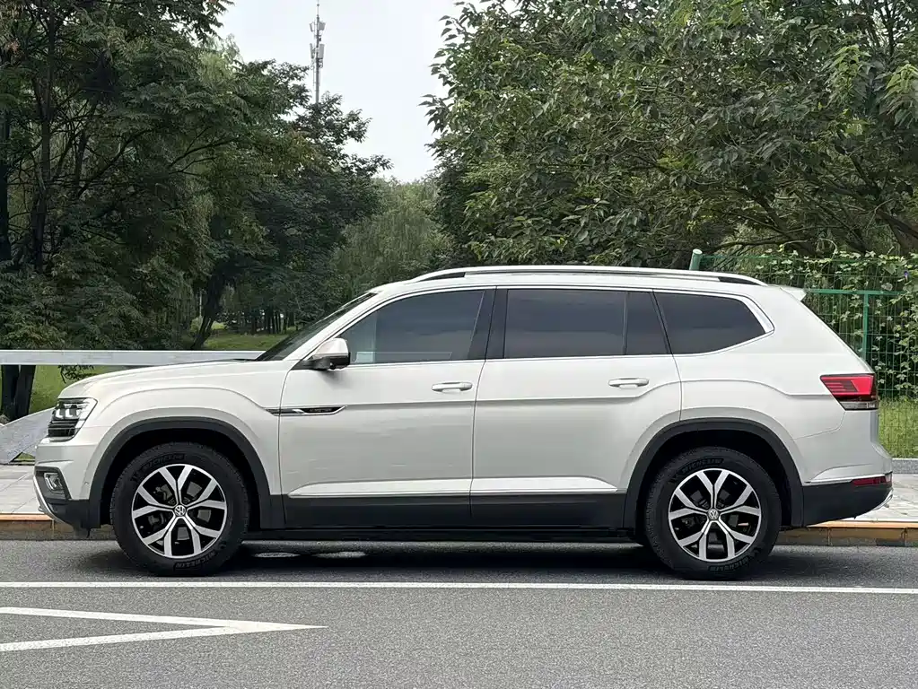 Volkswagen Teramont — миниатюра 14