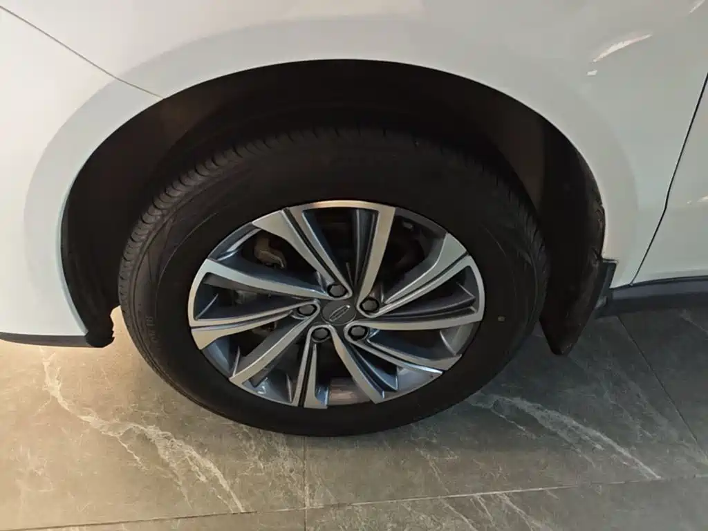 Geely Vision X6 — миниатюра 23