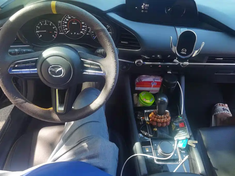 Mazda 3 Axela — миниатюра 12