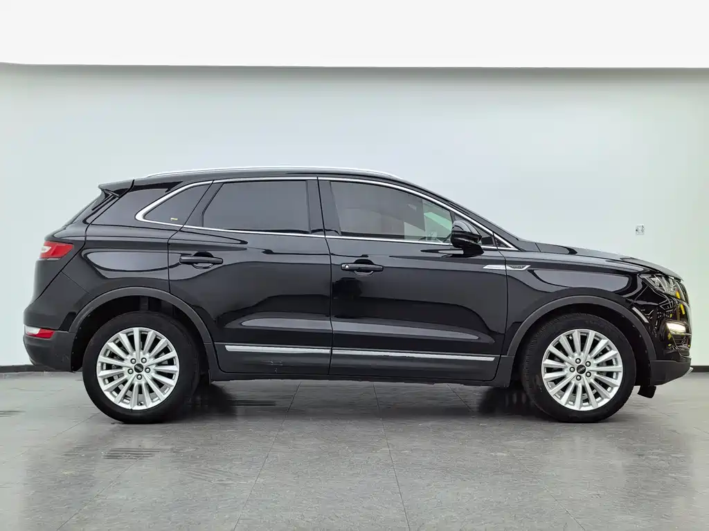 Lincoln MKC 2019 2.0T Premium V