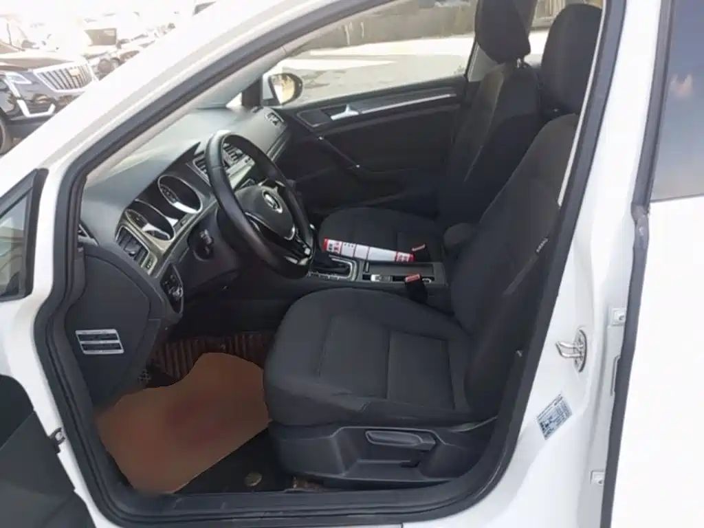 Volkswagen Golf — миниатюра 15