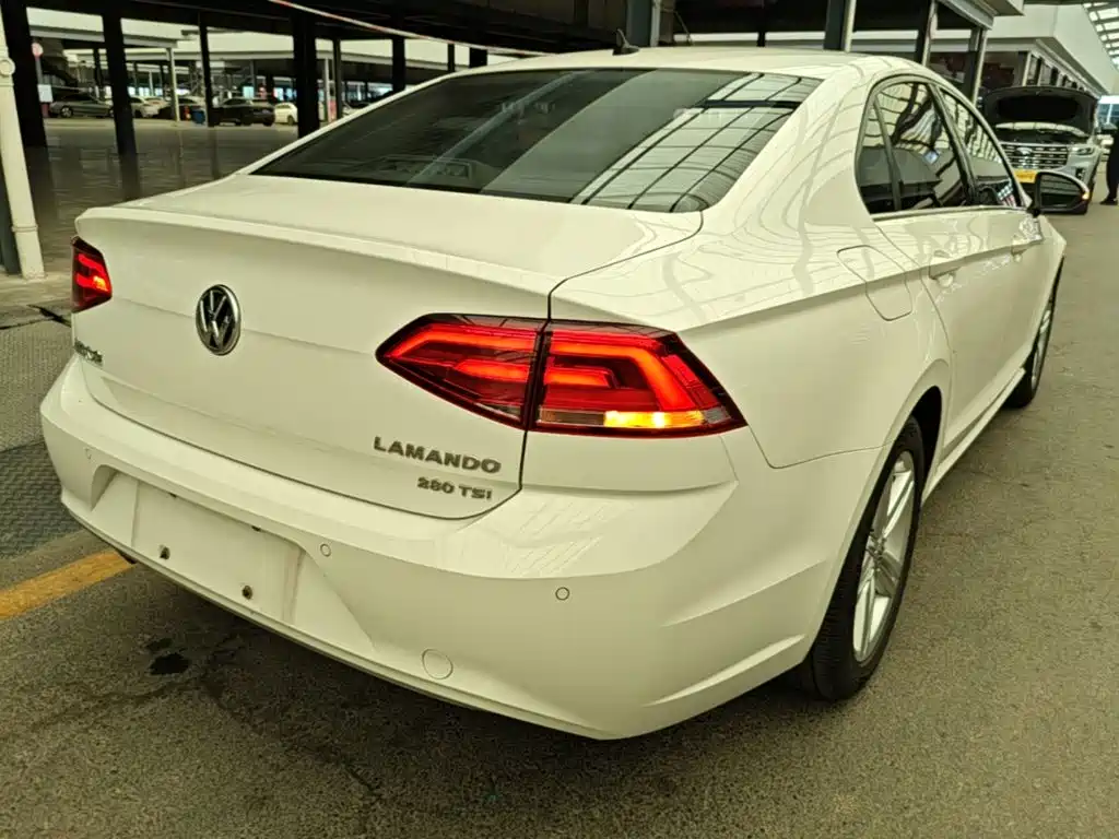 Volkswagen Lamando — миниатюра 8