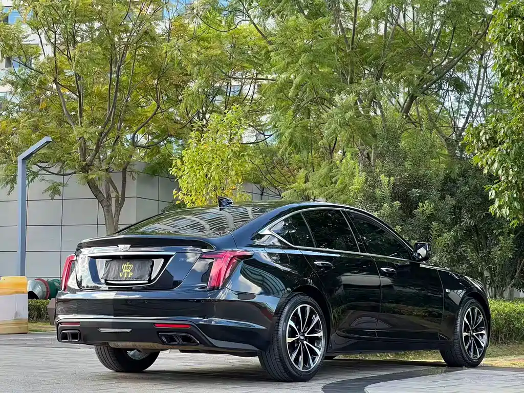 Cadillac CT5 — миниатюра 4