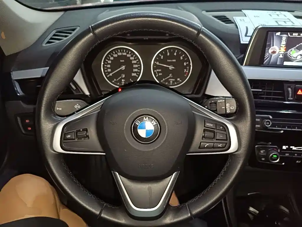 BMW X1 — миниатюра 11