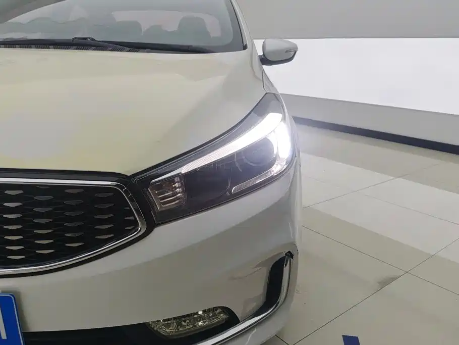 Kia K3 — миниатюра 5