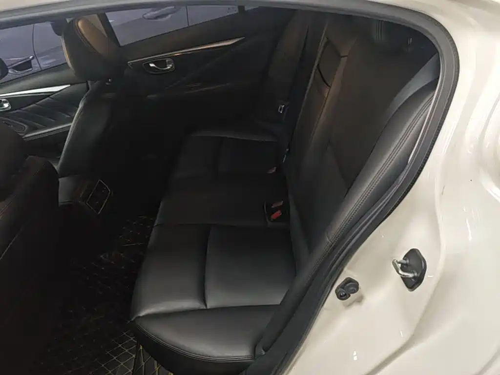 Infiniti Q50L — миниатюра 17