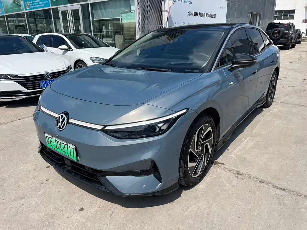 2025 Volkswagen ID.7 - zdjęcie 1 z 15