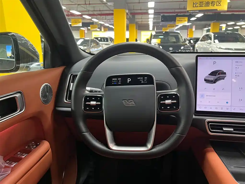 Li Auto L8 2025 Ultra