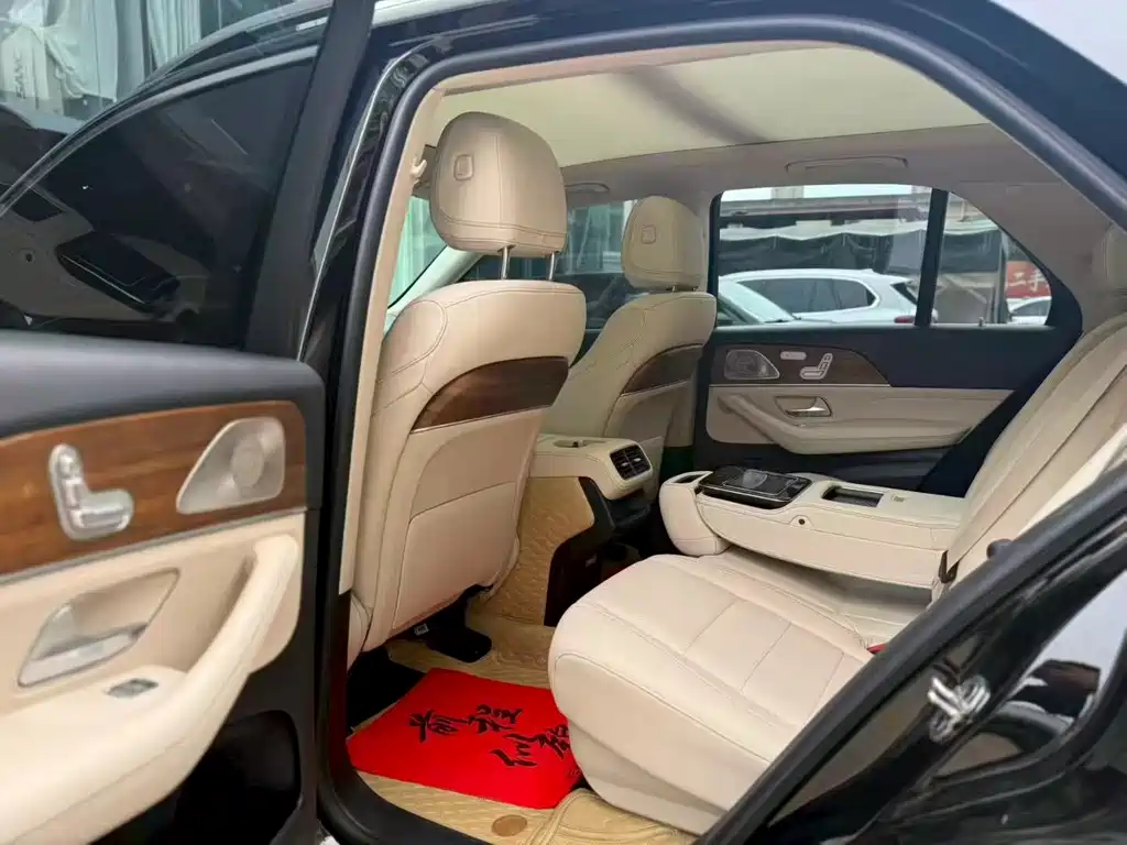 Mercedes-Benz GLE New Energy — миниатюра 5