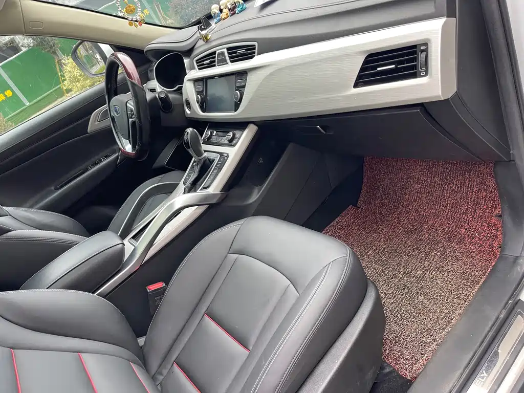 Geely Boyue — миниатюра 10