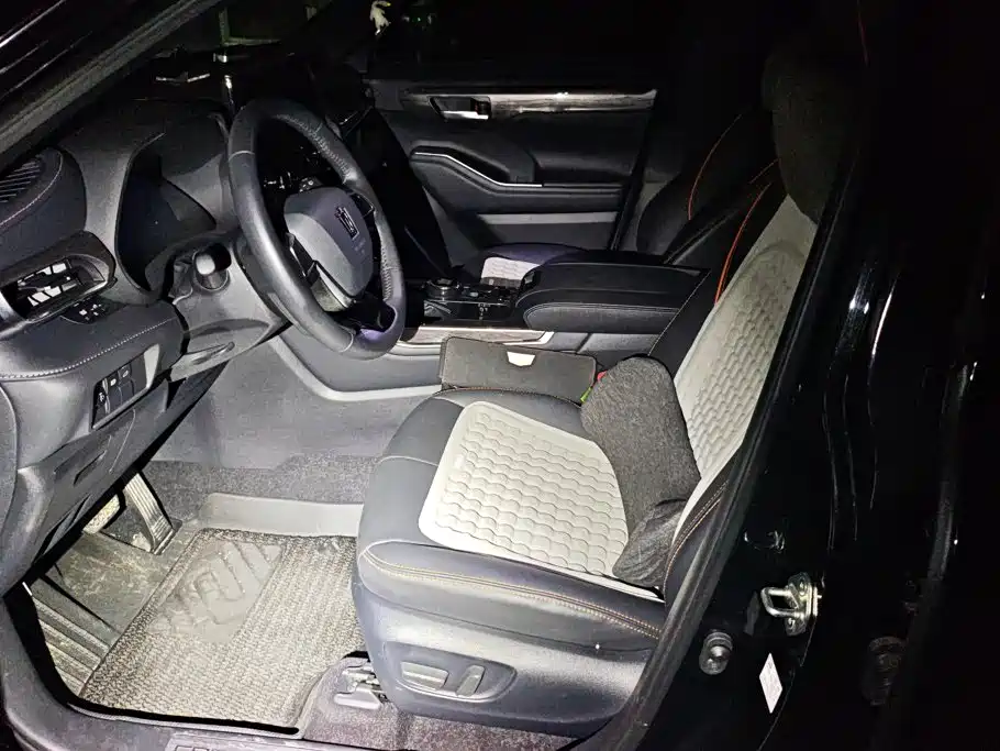 Toyota Crown Kluger — миниатюра 9