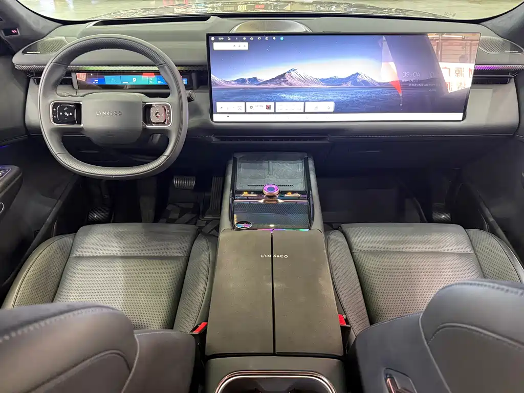 Lynk & Co 900 — миниатюра 18