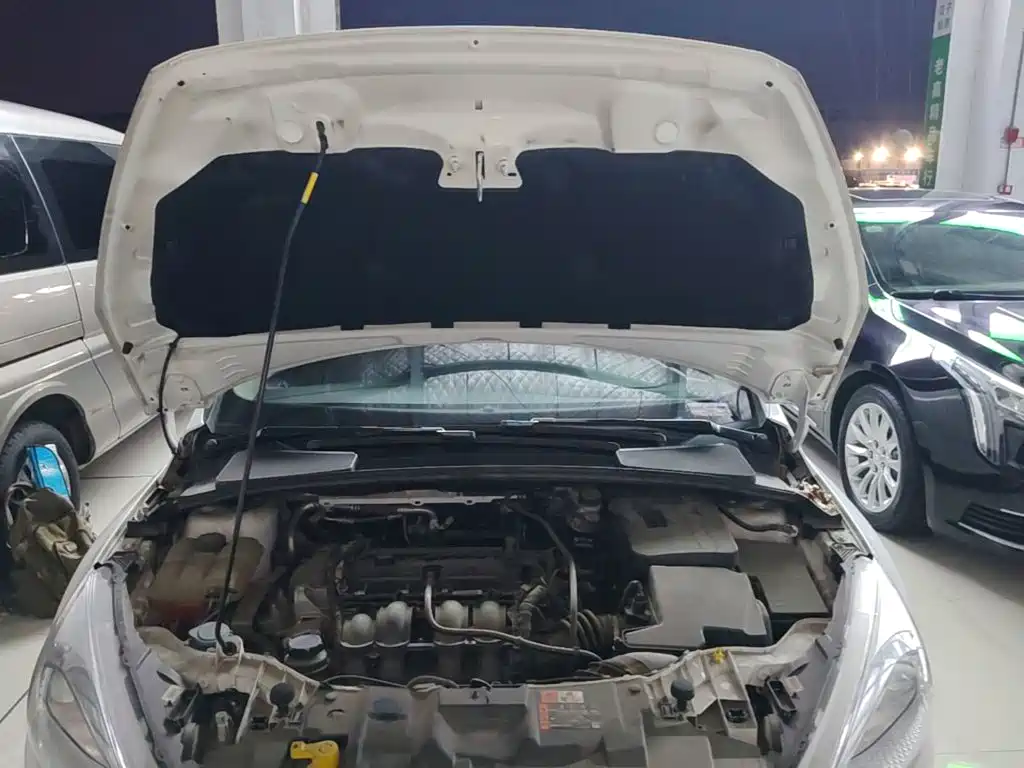 Ford Focus — миниатюра 20
