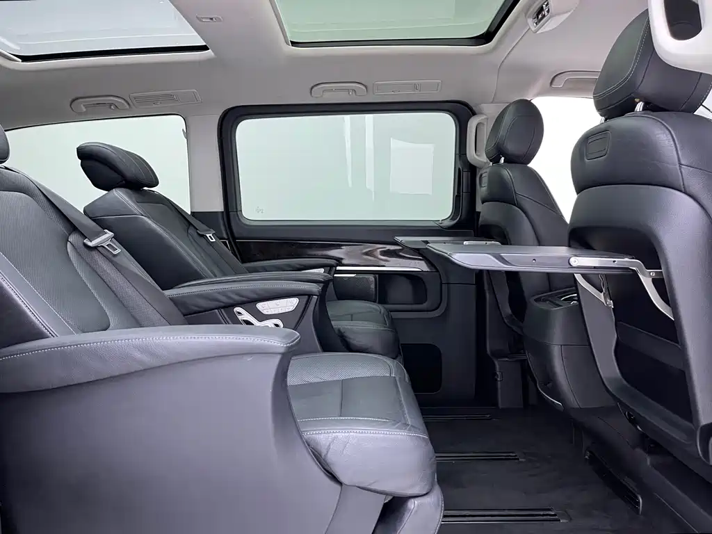 Mercedes-Benz V-Class — миниатюра 9