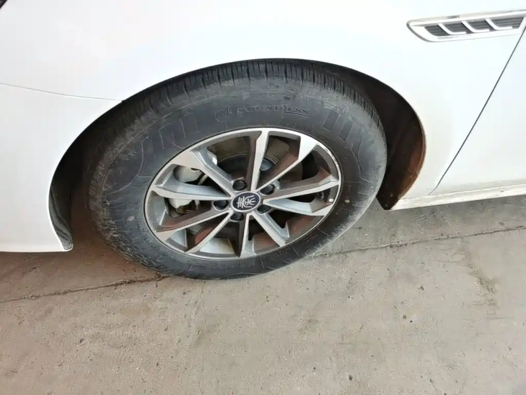 BYD Qin PLUS — миниатюра 23