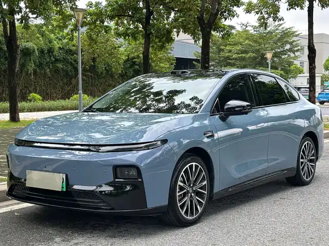 Leapmotor B01