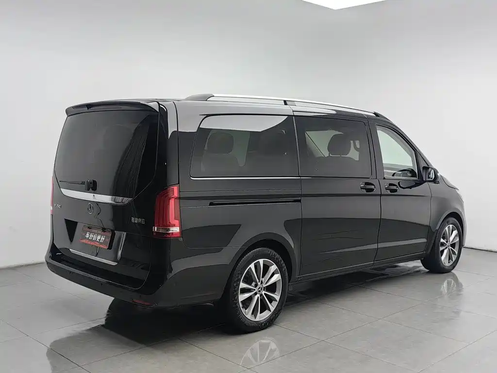 Mercedes-Benz V-Class — миниатюра 2
