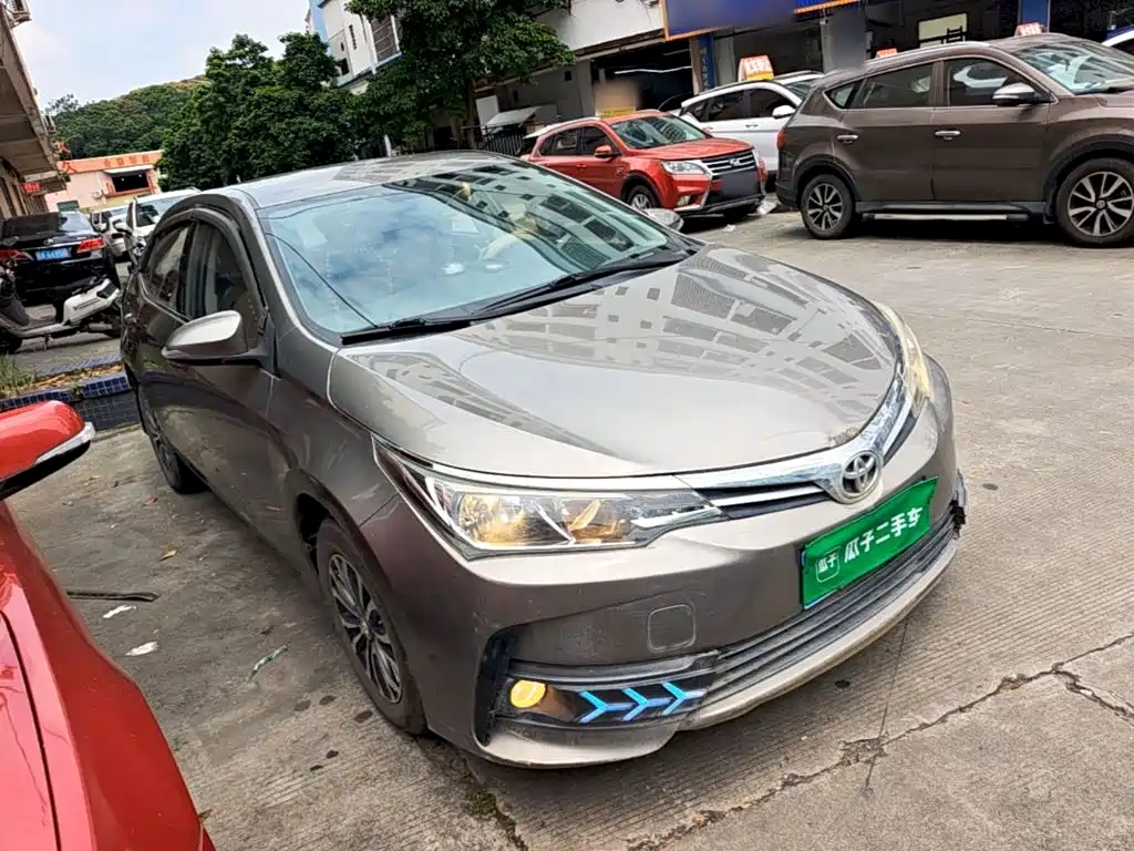 Toyota Corolla — миниатюра 4