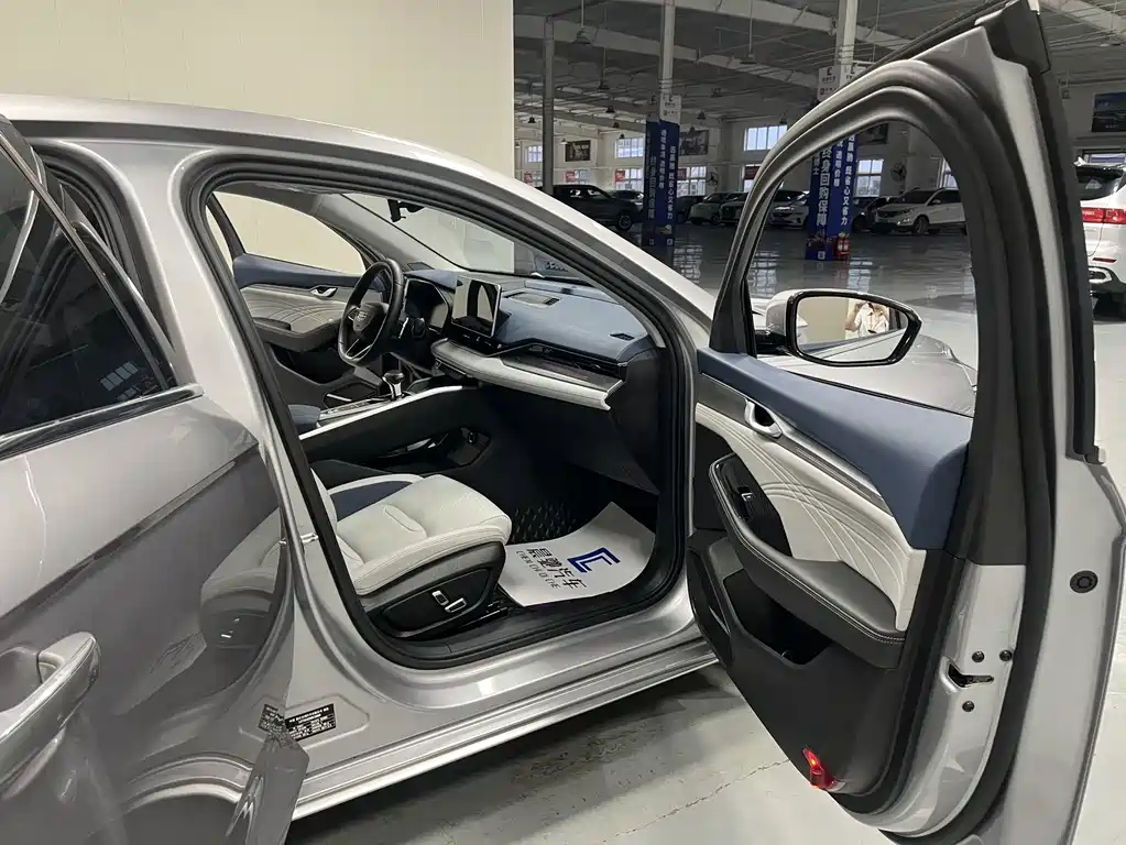 Geely Xingrui — миниатюра 14