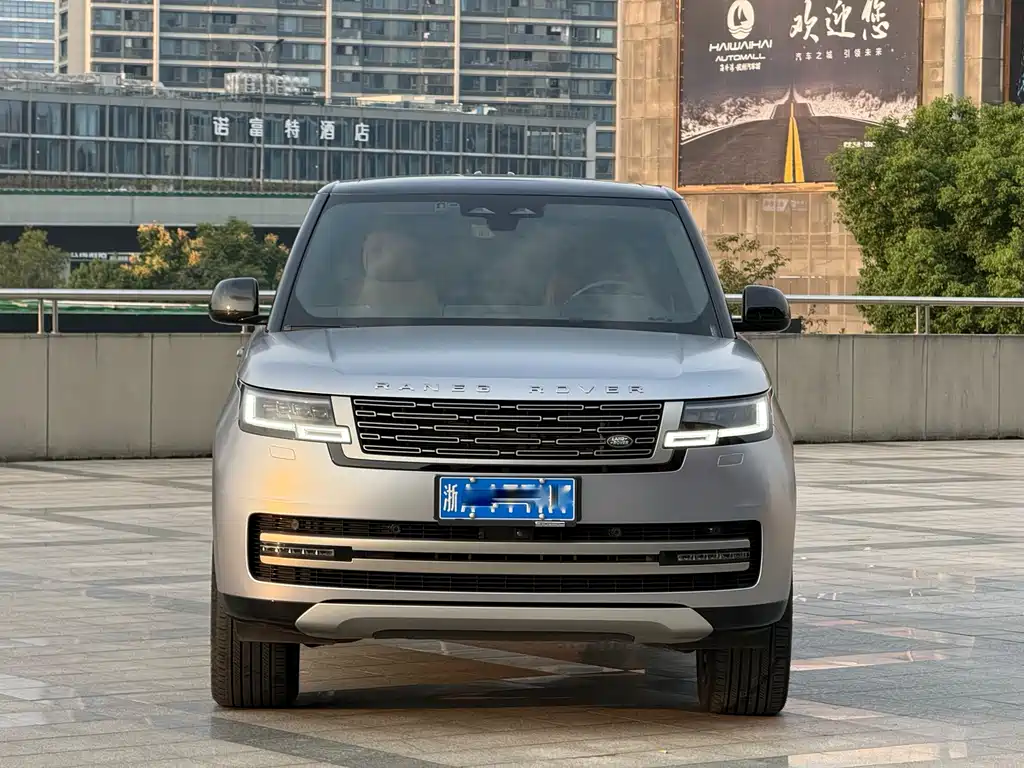 Land Rover Range Rover — миниатюра 5