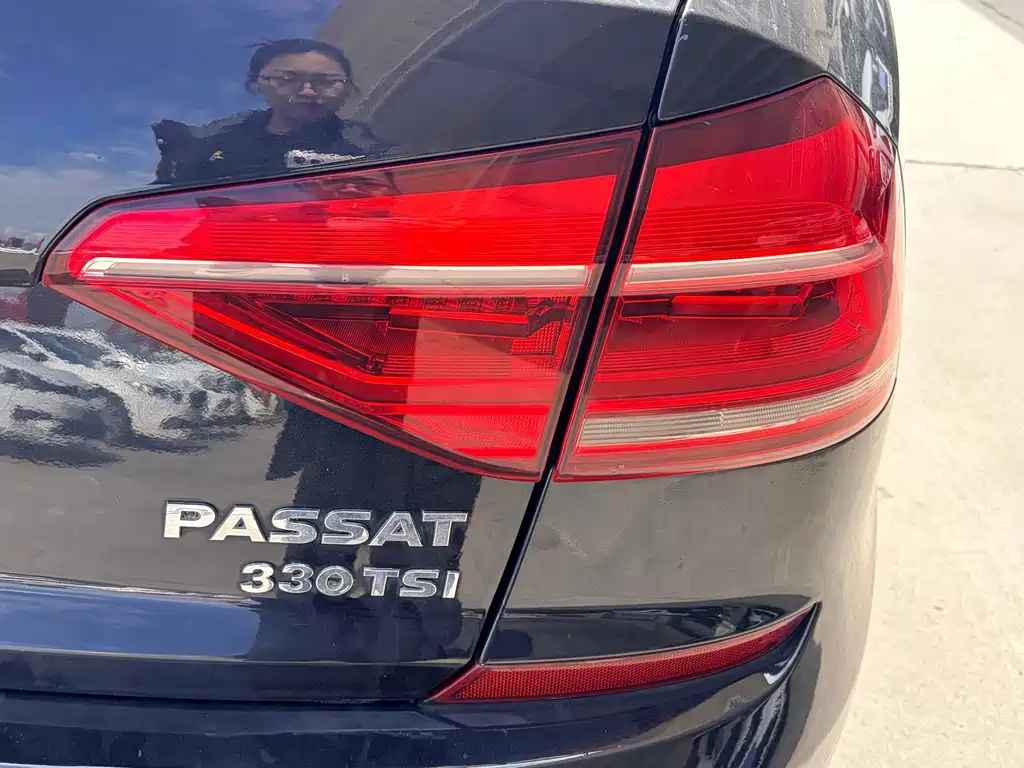 Volkswagen Passat — миниатюра 11