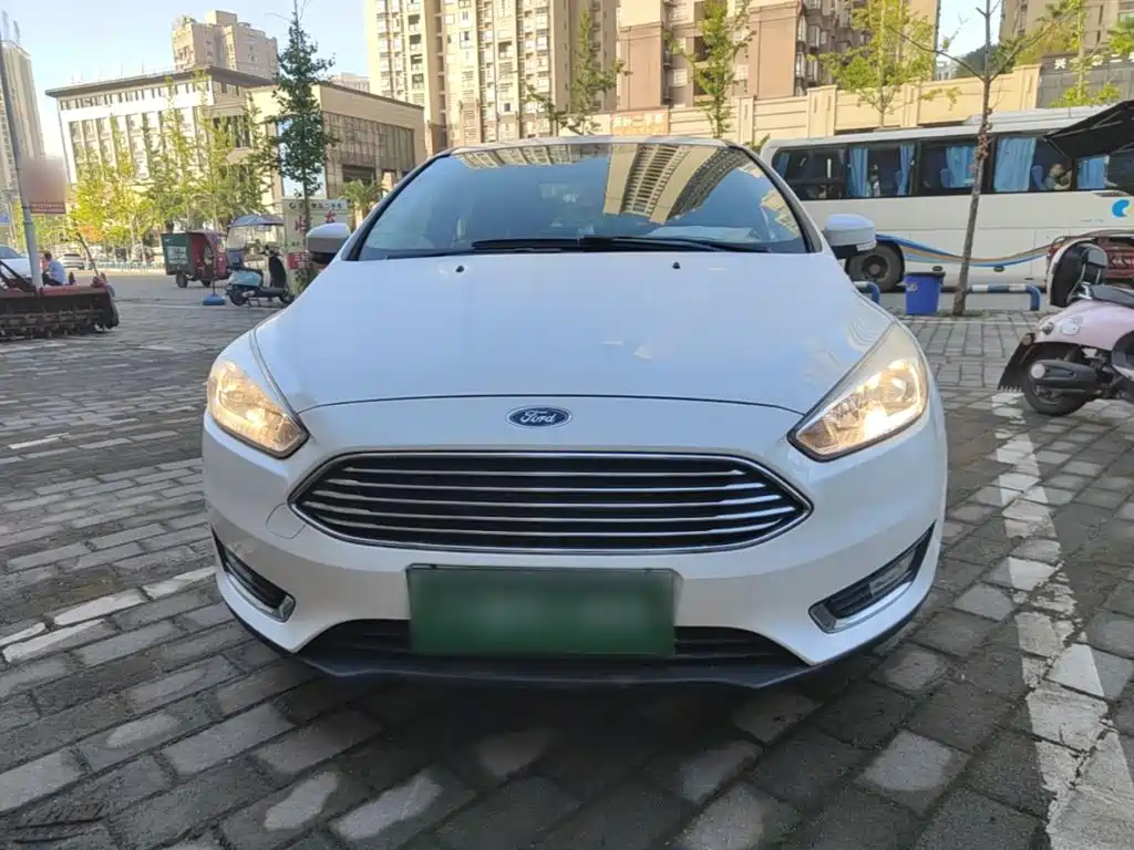 Ford Focus — миниатюра 3