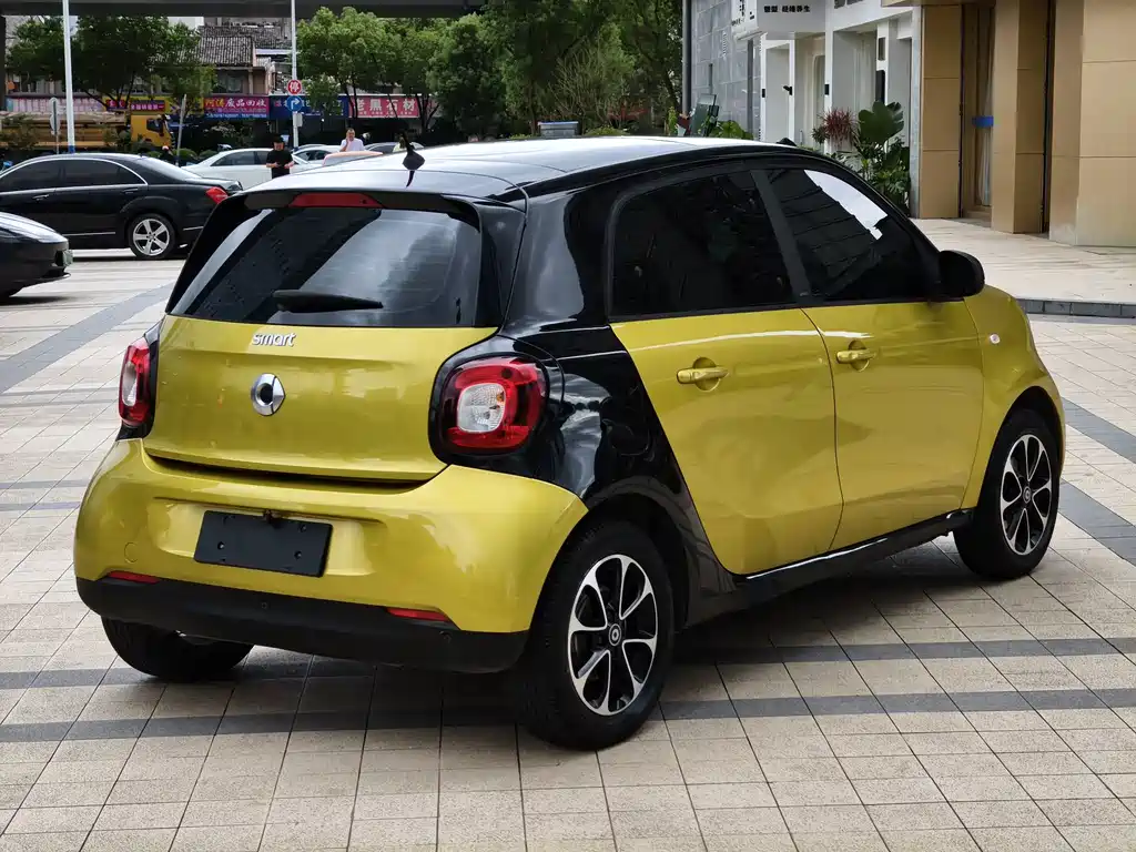 smart Smart Forfour — миниатюра 13