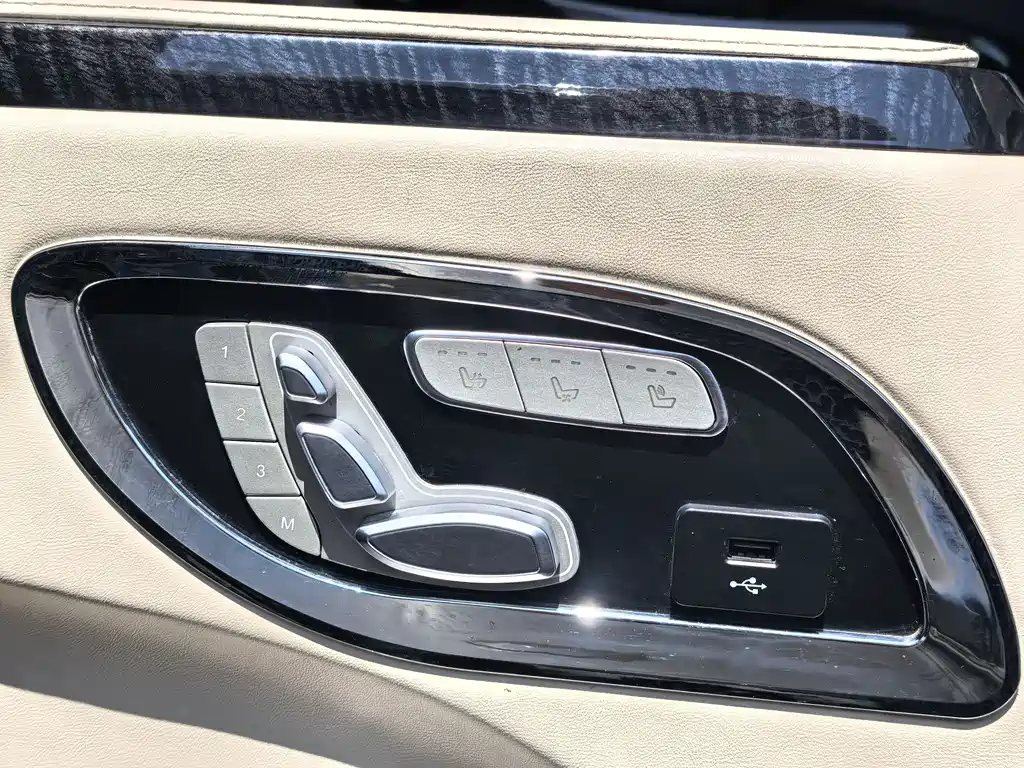 Mercedes-Benz Vito - фото 19