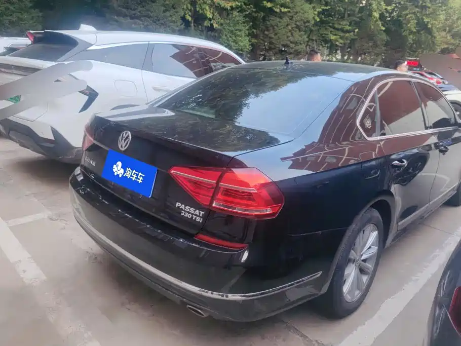 Volkswagen Passat — миниатюра 3