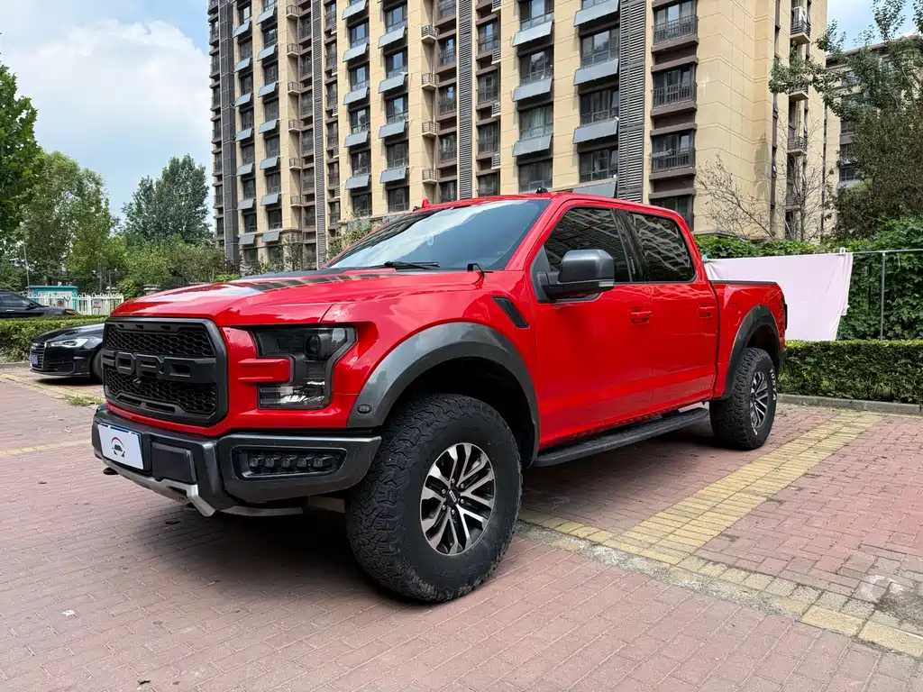 Ford F-150 Raptor — миниатюра 3