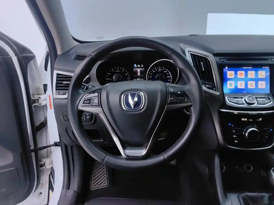 Changan CS75 — миниатюра 15