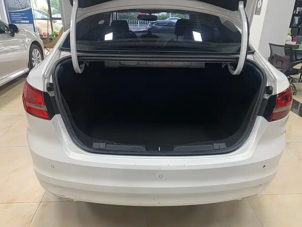 Ford Escort — миниатюра 15