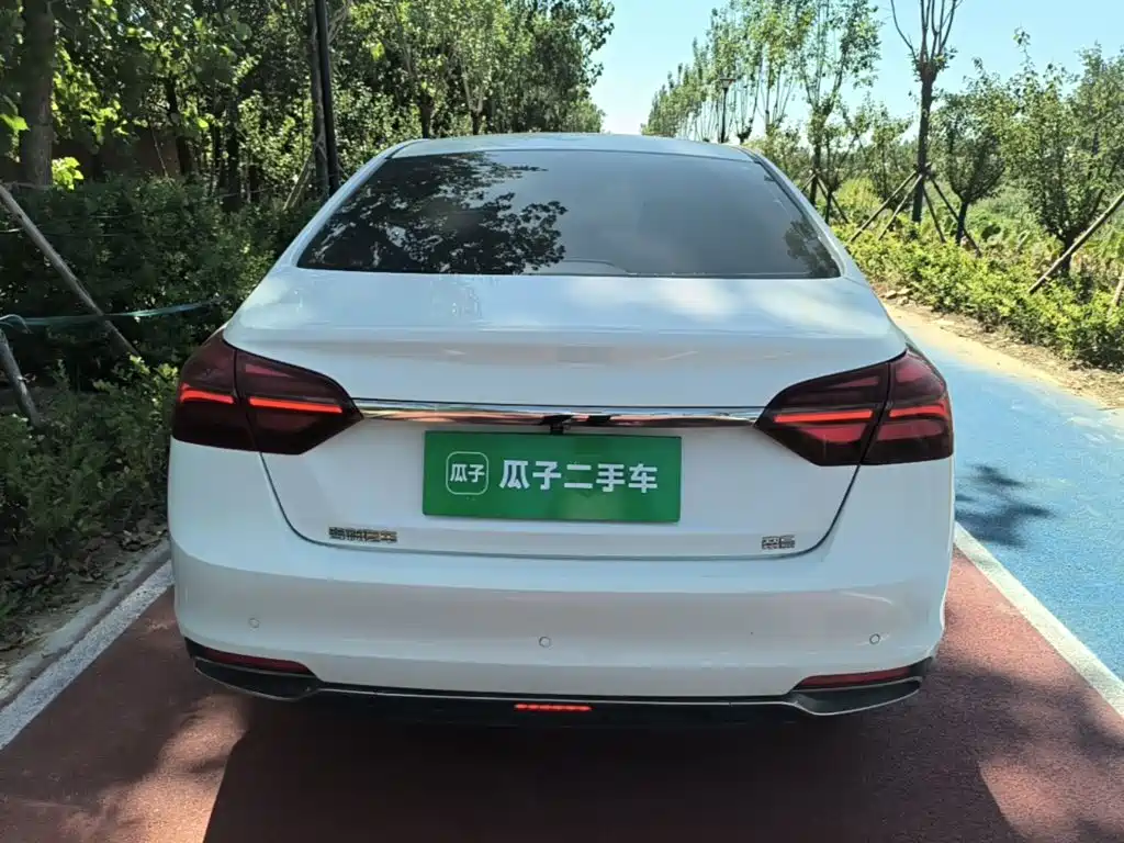 Geely Emgrand — миниатюра 6
