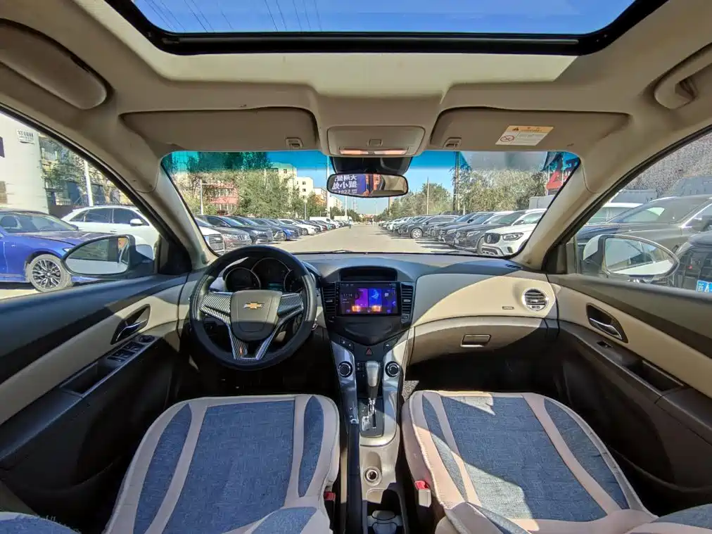 Chevrolet Cruze — миниатюра 9