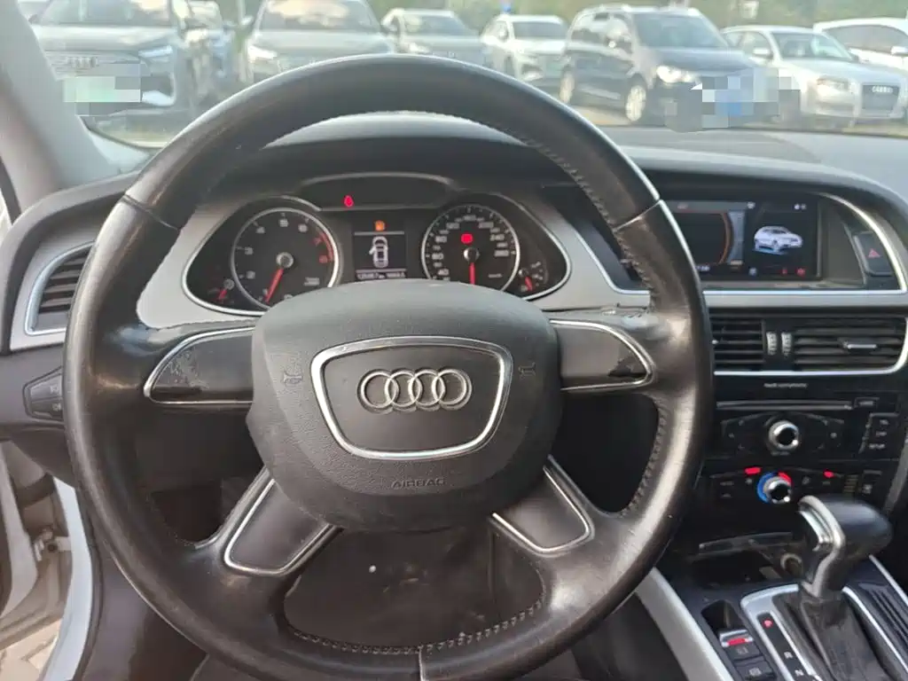 Audi A4L — миниатюра 11