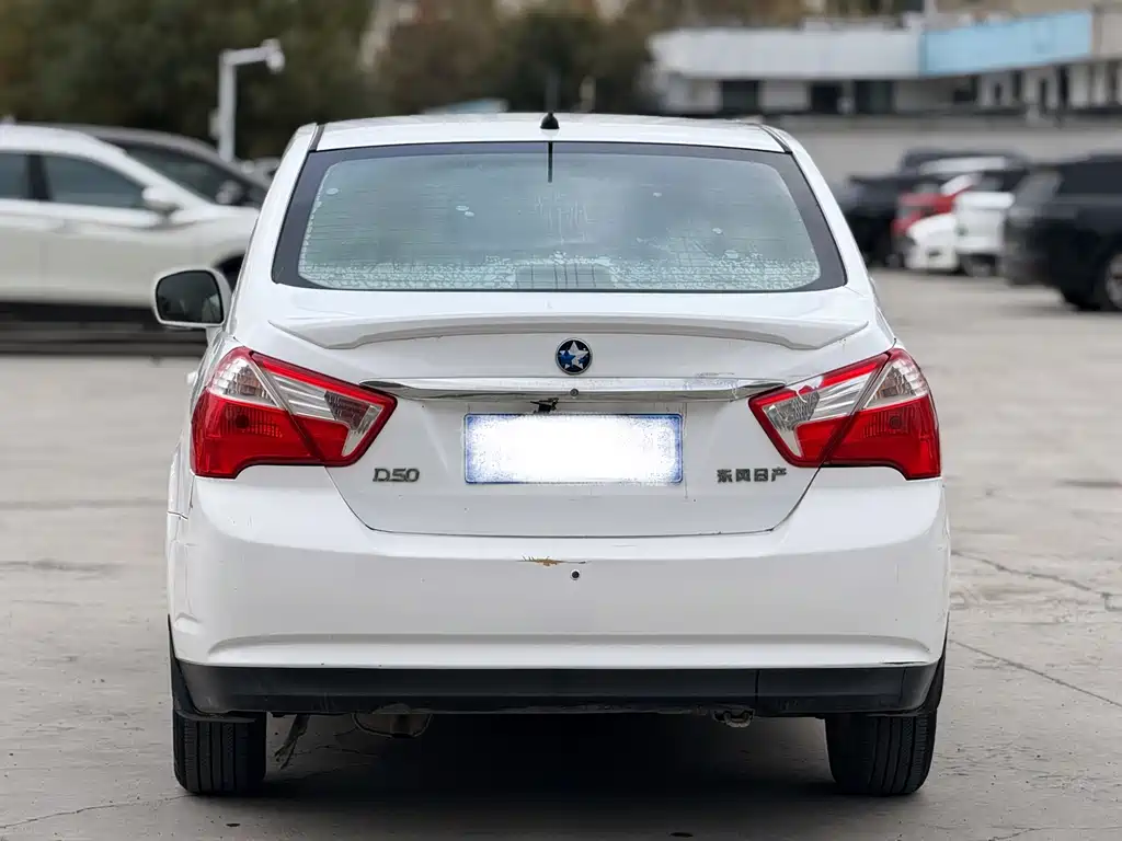 Venucia D50 — миниатюра 8