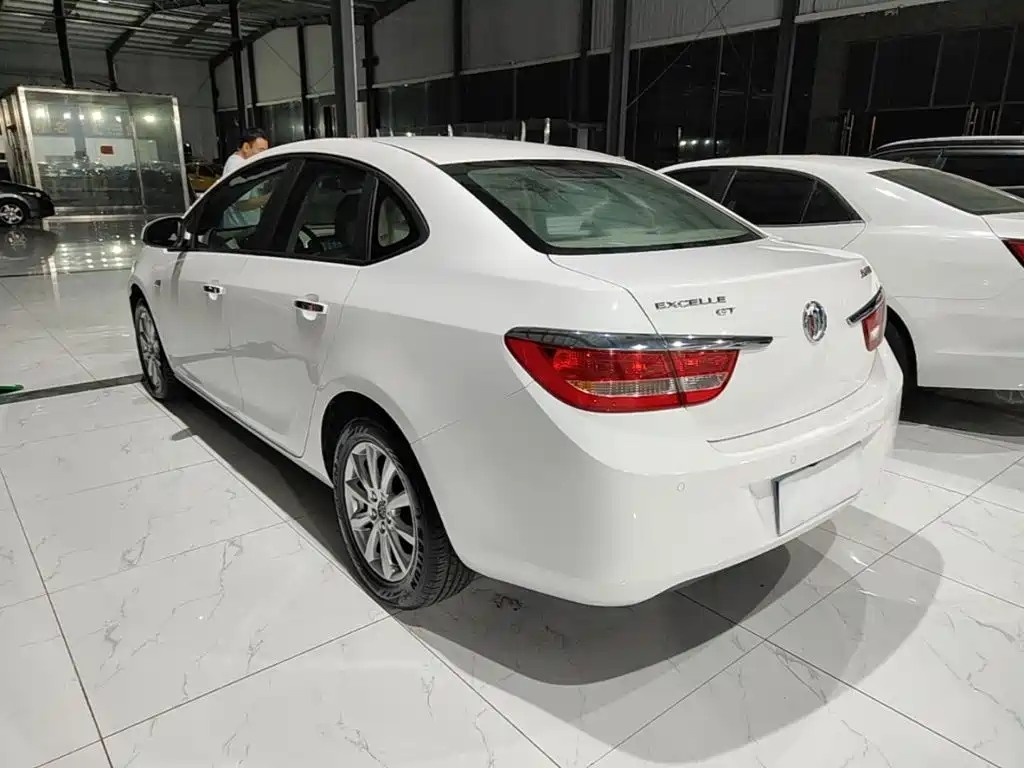 Buick Excelle — миниатюра 5