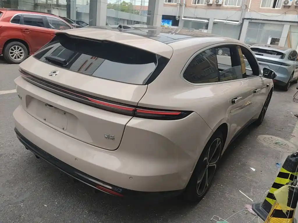 NIO ET5T 2025 75kWh Touring